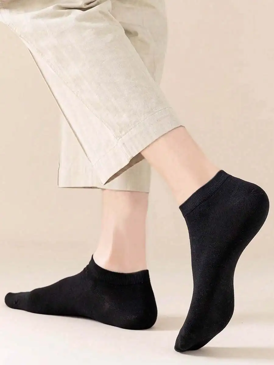 Comfortable Moisture-Wicking Anti-Bacterial Breathable Invisible Socks For Daily Wear Yoga Sports All Seasons
Comfortable Moisture-Wicking Anti-Bacterial Breathable Invisible Socks For Daily Wear Yoga Sports All Seasons