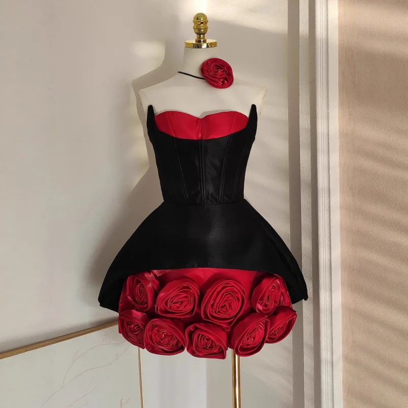 2025 Autumn Winter New Niche Design Unique Three-Dimensional Flower Fishbone Strapless Waist-Cinching Slim Dress
2025 Autumn Winter New Niche Design Unique Three-Dimensional Flower Fishbone Strapless Waist-Cinching Slim Dress