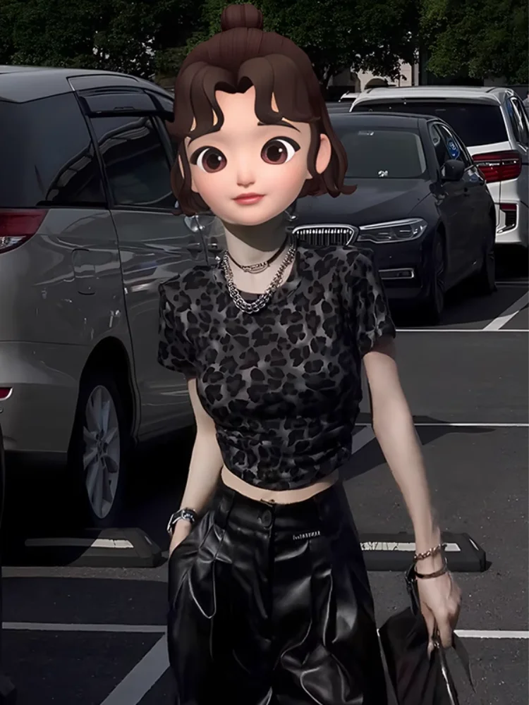 Spicy Girl Half High Collar Side Pleated Leopard Print Short Sleeve T-Shirt Women Early Autumn New American Slimming Short Style
Spicy Girl Half High Collar Side Pleated Leopard Print Short Sleeve T-Shirt Women Early Autumn New American Slimming Short Style