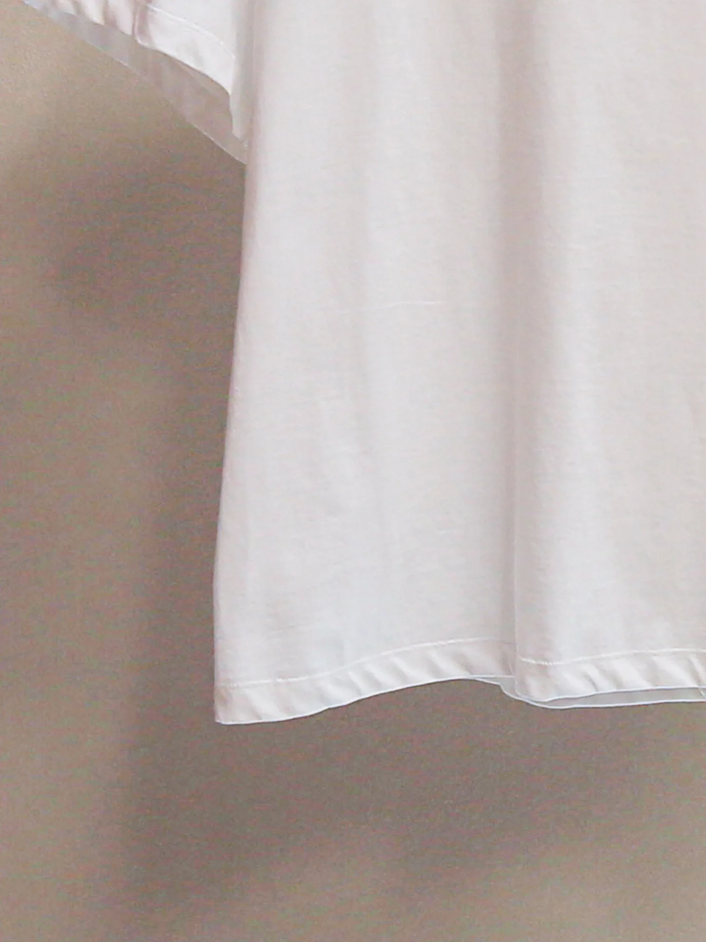 Bead Flower Decoration Women White Casual Tee 2026 New Summer Lady O-Neck Short Sleeve T-Shirts
Bead Flower Decoration Women White Casual Tee 2026 New Summer Lady O-Neck Short Sleeve T-Shirts