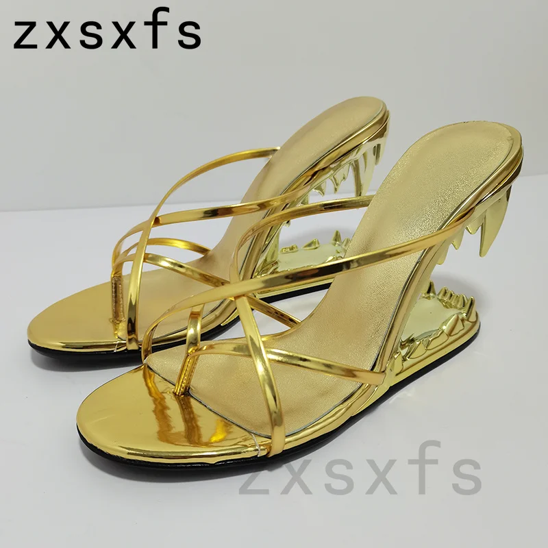 2023 Summer New Leather Flip Flops Strange Heels Slippers Women Slip On High Heels Mules Brand Casual Party Shoes Mujer
2023 Summer New Leather Flip Flops Strange Heels Slippers Women Slip On High Heels Mules Brand Casual Party Shoes Mujer