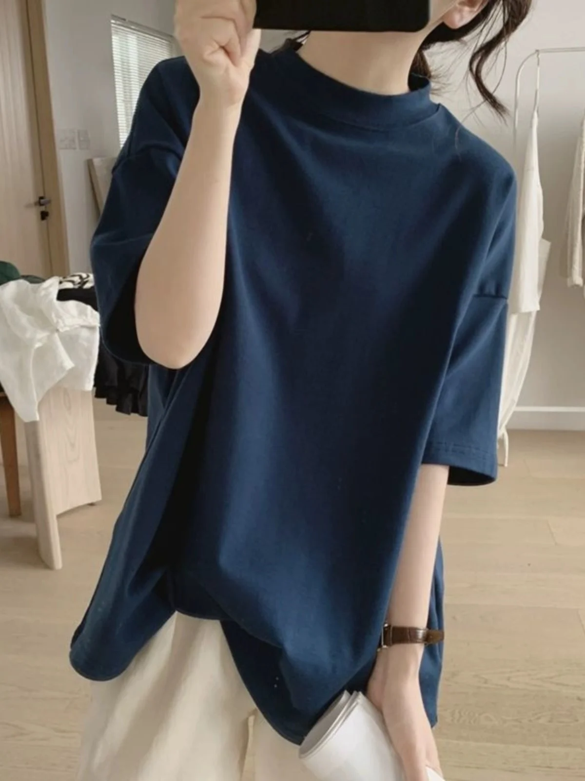 Женская футболка больших размеров с высоким воротником и коротким рукавом, корейский стиль, летняя модная универсальная модель
Женская футболка больших размеров с высоким воротником и коротким рукавом, корейский стиль, летняя модная универсальная модель