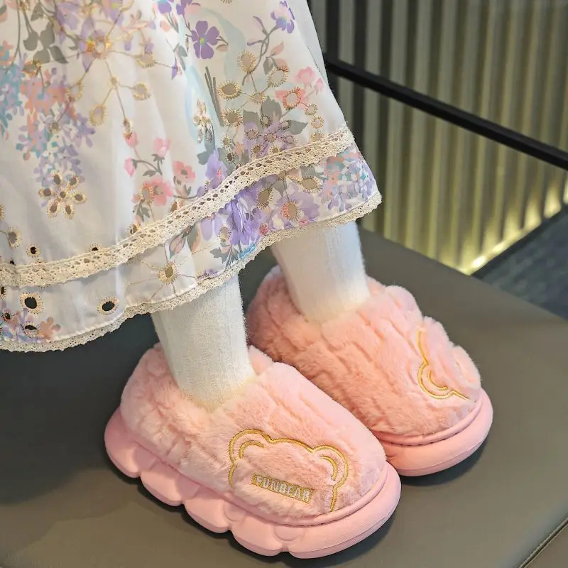 Kids Warm Winter Cotton Slippers Enclosed Heel Non Slip Indoor Outdoor Soft Sole Toddler Baby Anti Slip Shoes
Kids Warm Winter Cotton Slippers Enclosed Heel Non Slip Indoor Outdoor Soft Sole Toddler Baby Anti Slip Shoes