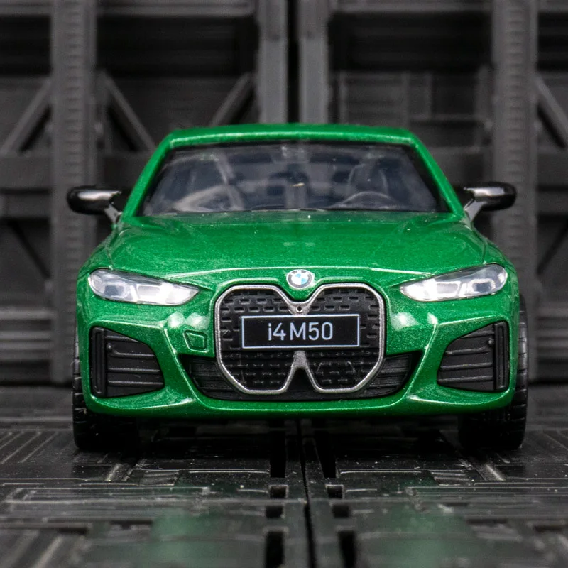 Maisto 1: 24 simulation BMW M4 GTS alloy rally car model, door can be opened has simulated sound and lighting
Maisto 1: 24 simulation BMW M4 GTS alloy rally car model, door can be opened has simulated sound and lighting