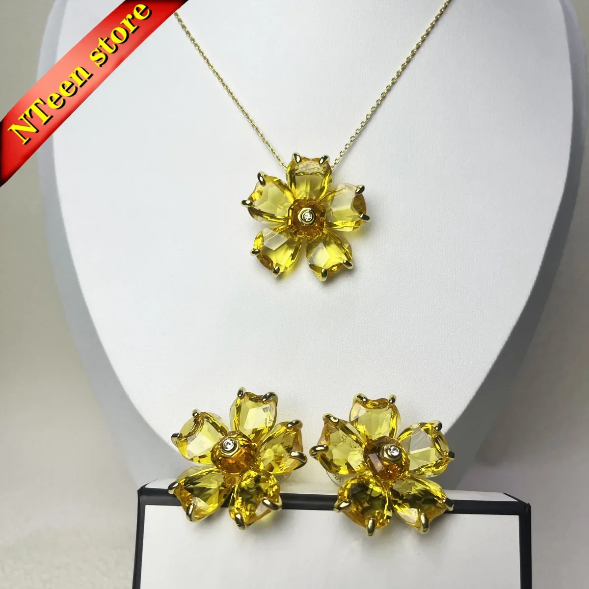 2024 New Women's Jewelry Set Necklace Earrings Bracelet Ring High Quality Crystal Charm Gift Wholesale Crystals
2024 New Women's Jewelry Set Necklace Earrings Bracelet Ring High Quality Crystal Charm Gift Wholesale Crystals
