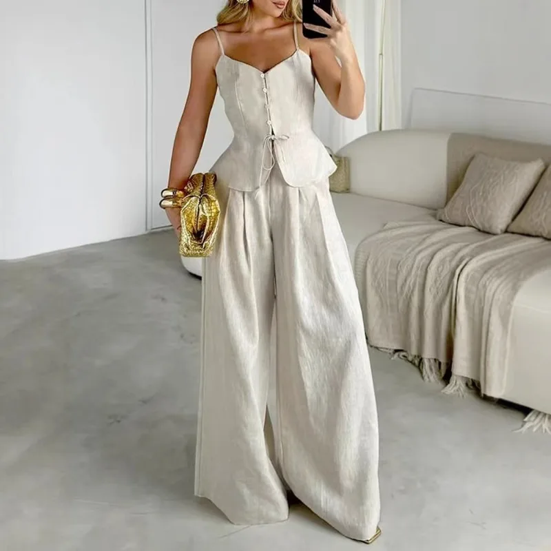 Женский летний хлопковый комплект из двух предметов, брючный костюм длиной до пола, однобортный модный удобный широкий брюки на подтяжках
Женский летний хлопковый комплект из двух предметов, брючный костюм длиной до пола, однобортный модный удобный широкий брюки на подтяжках