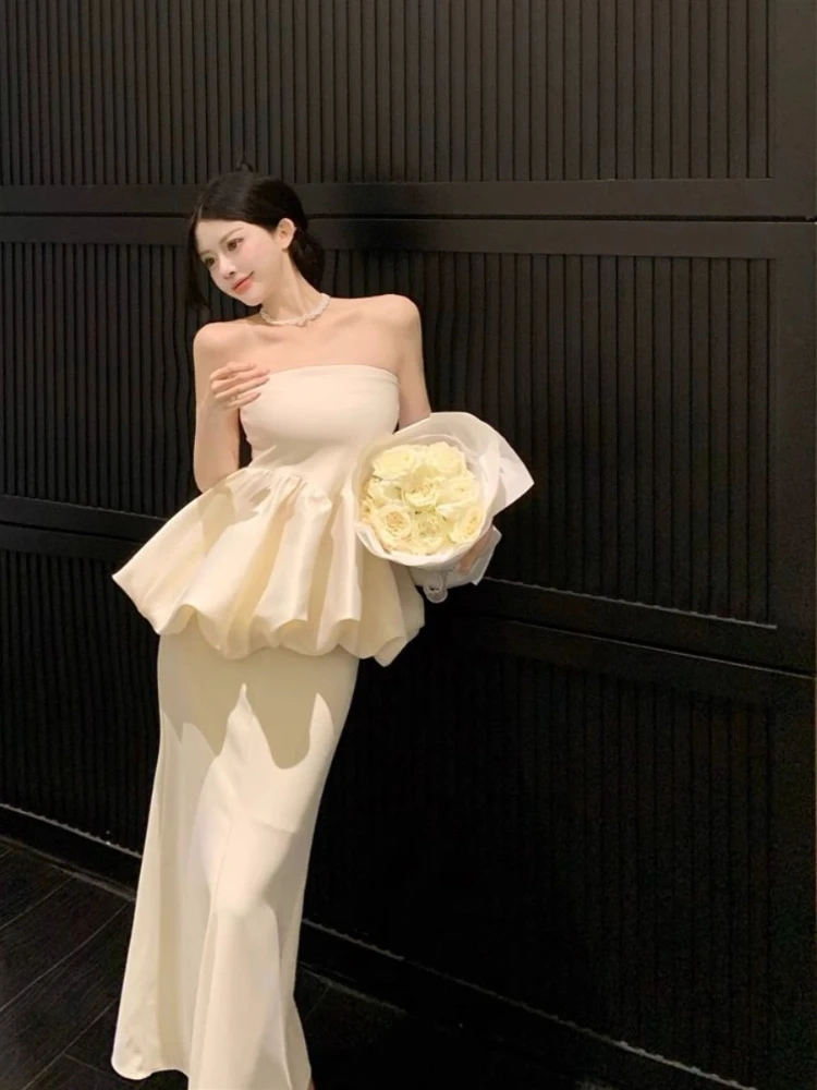 2026 Summer Women’s One Shoulder Off Shoulder Crop Top with Midi Skirt Set Elegant Korean Fashion Two Piece Outfit
2026 Summer Women’s One Shoulder Off Shoulder Crop Top with Midi Skirt Set Elegant Korean Fashion Two Piece Outfit
