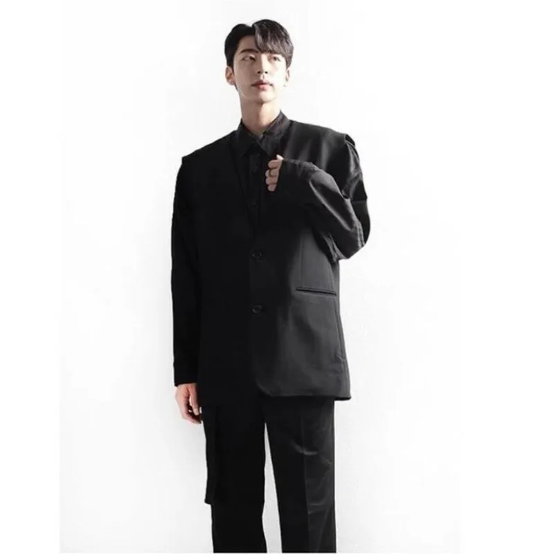 Plus Size Suit Waistcoat Men's New Spring Fashion Casual Korean Short Autumn Vest Jacket Male Fashion Sleeveless Tide Vests Top
Plus Size Suit Waistcoat Men's New Spring Fashion Casual Korean Short Autumn Vest Jacket Male Fashion Sleeveless Tide Vests Top
