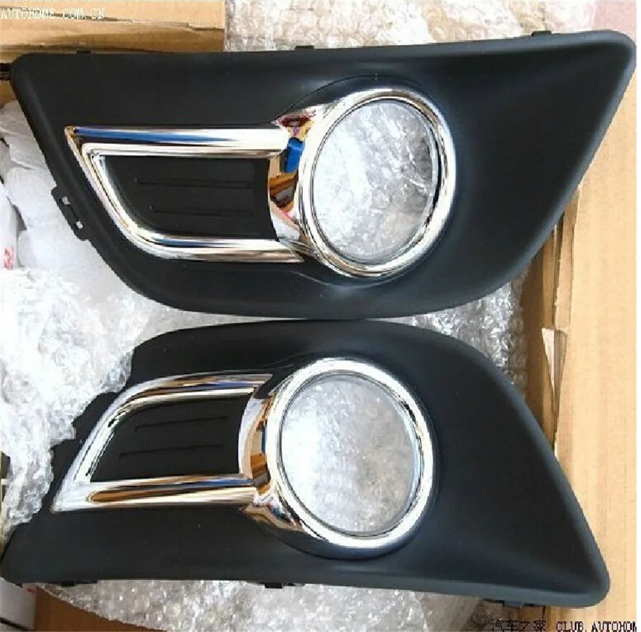 A Pair Chrome Front Bumper Fog Lamp Light Cover for Citroen C4 2008-2011 C-quatre Front Fog Lamp Frame
A Pair Chrome Front Bumper Fog Lamp Light Cover for Citroen C4 2008-2011 C-quatre Front Fog Lamp Frame