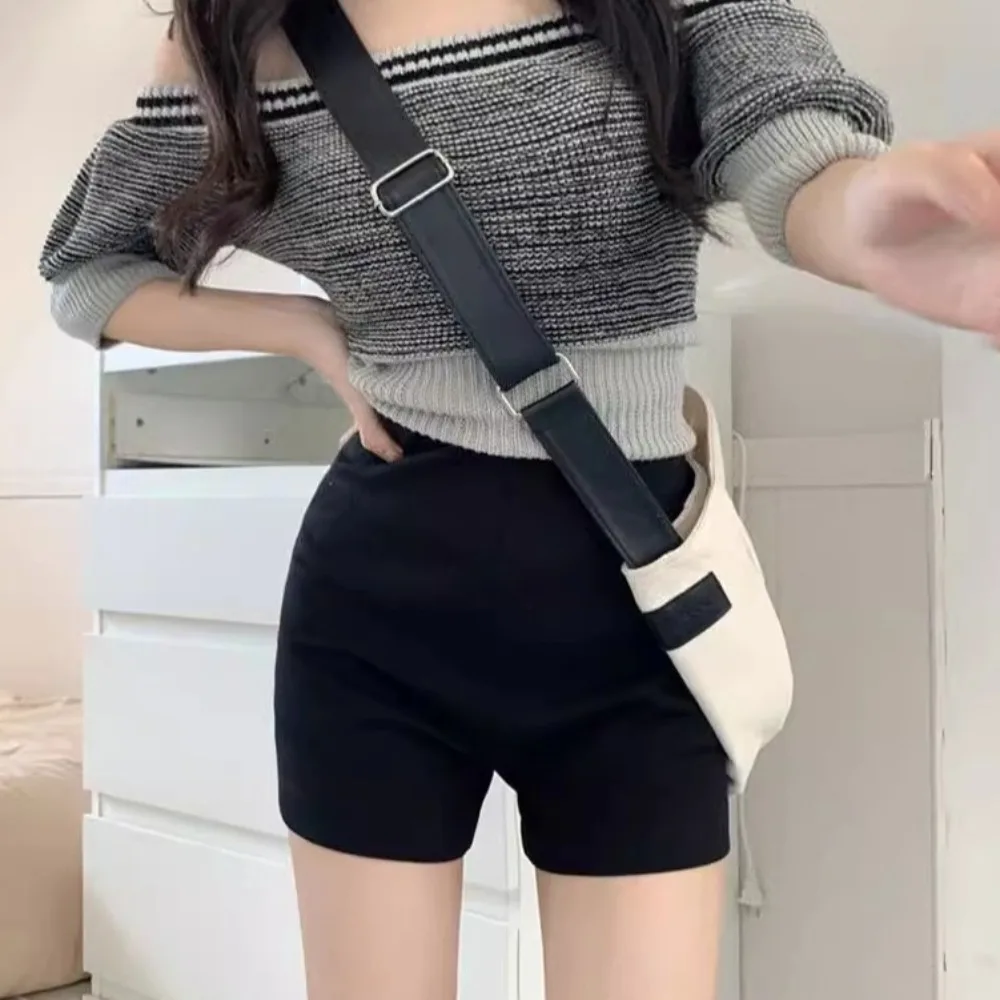 Casual Safe Leggings Shorts Pants Women Solid Color Loose Summer Hot Pants High Waist Wide Leg Women's Sleepwear Indoor Outdoor
Casual Safe Leggings Shorts Pants Women Solid Color Loose Summer Hot Pants High Waist Wide Leg Women's Sleepwear Indoor Outdoor