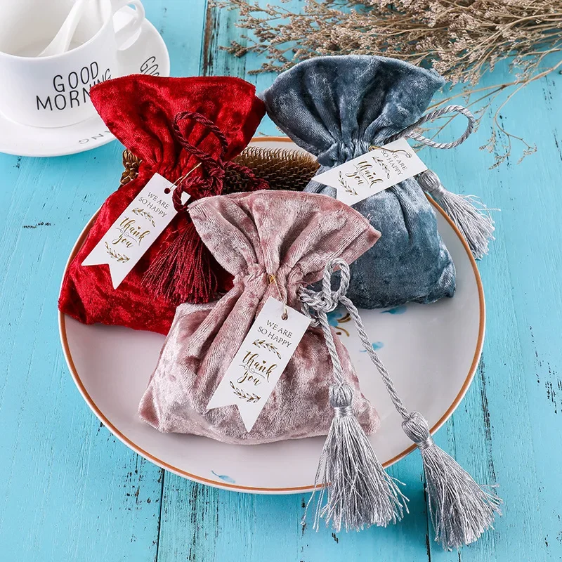 Chinese Style Velvet Cloth Wedding Candy Bag Luxury Jewelry Packing Velvet Gift Bag Velvet Drawable Bag Christmas Party Supplies
Chinese Style Velvet Cloth Wedding Candy Bag Luxury Jewelry Packing Velvet Gift Bag Velvet Drawable Bag Christmas Party Supplies