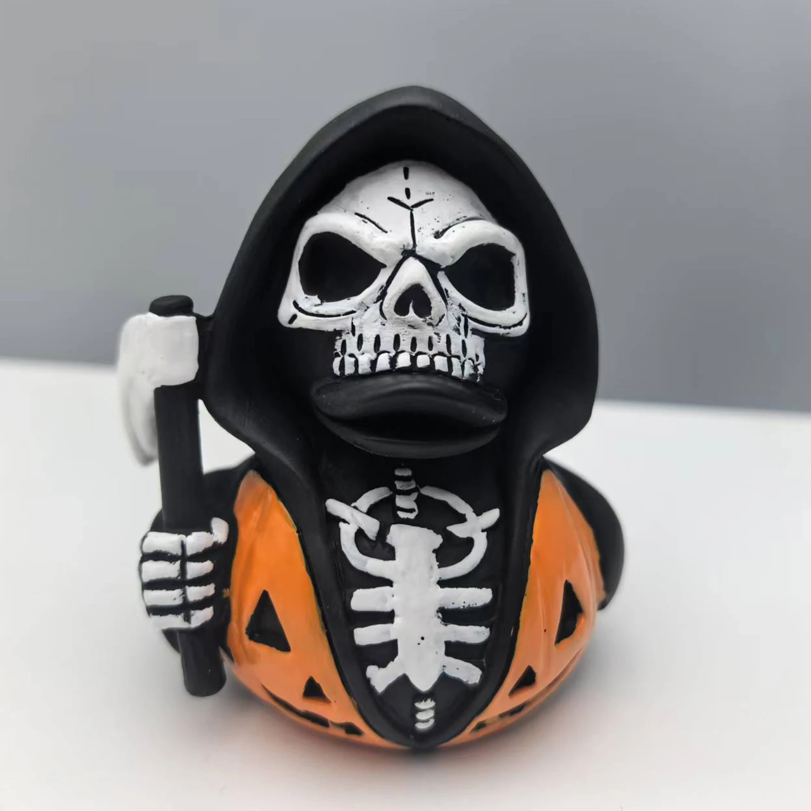 Skull Man with Scythe Ornament Halloween Horror Themed Decorations Resin Figurine for Halloween Party Desktop Horror Miniatures
Skull Man with Scythe Ornament Halloween Horror Themed Decorations Resin Figurine for Halloween Party Desktop Horror Miniatures