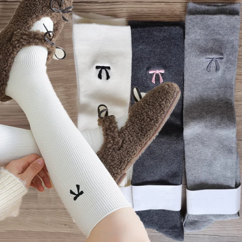 Women Bow Stockings Autumn Winter Trendy Casual Knee High Socks Female High Quality Cotton Solids Color Comfortable Long Socks
Women Bow Stockings Autumn Winter Trendy Casual Knee High Socks Female High Quality Cotton Solids Color Comfortable Long Socks