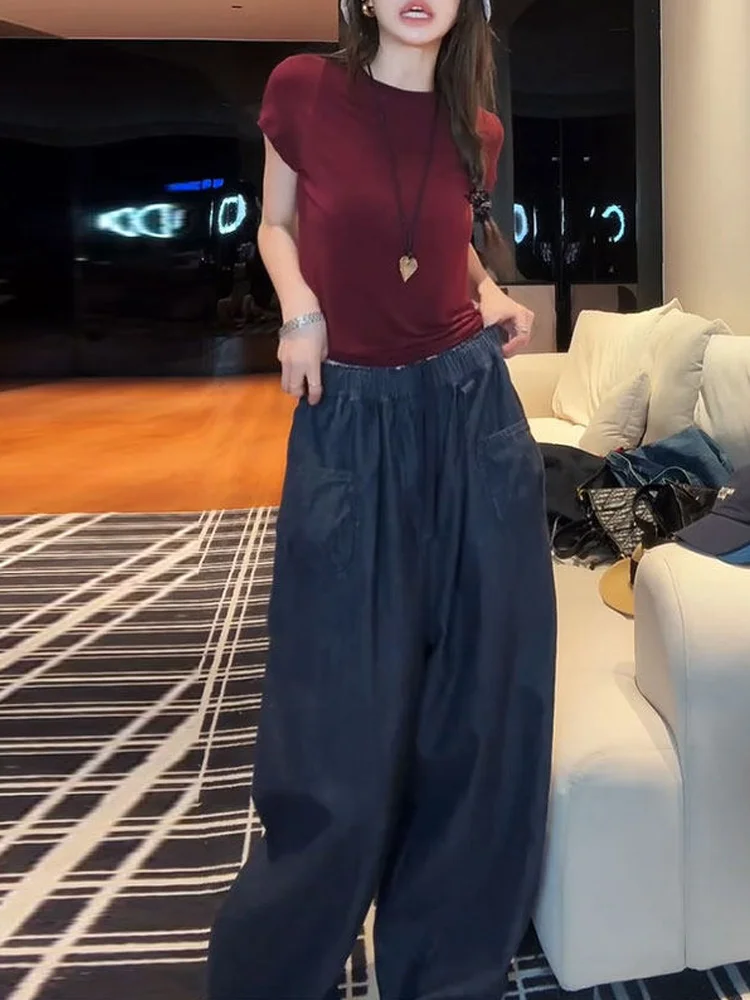 Summer Casual Loose Women's Two-Piece Set round Neck Short Sleeve T-Shirt Elastic Waist Wide Leg Pants Pure Color Comfortable
Summer Casual Loose Women's Two-Piece Set round Neck Short Sleeve T-Shirt Elastic Waist Wide Leg Pants Pure Color Comfortable