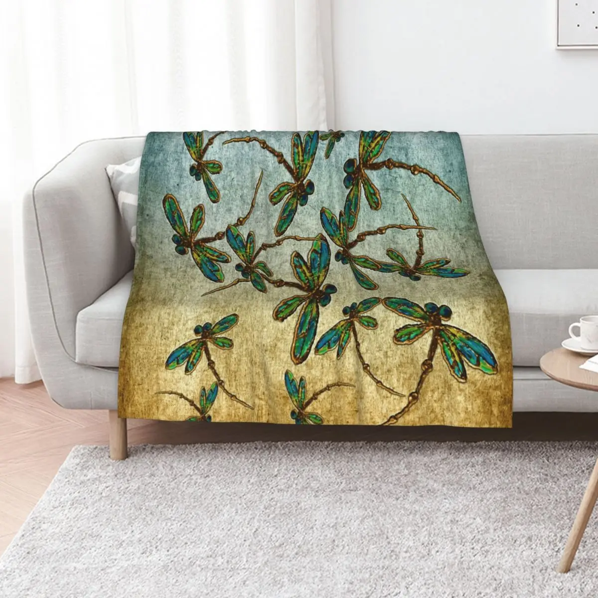 Golden Dragonfly Light Throw Blanket Shaggy decorative Furry christmas decoration Blankets
Golden Dragonfly Light Throw Blanket Shaggy decorative Furry christmas decoration Blankets