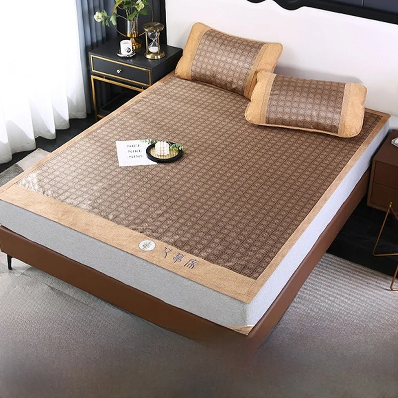 Snow Summer Artemisia Ice Vine Mat Silk Cooling Mat Three Piece Set Air Conditioned Ice Sensation Gift Box Tatami Mat
Snow Summer Artemisia Ice Vine Mat Silk Cooling Mat Three Piece Set Air Conditioned Ice Sensation Gift Box Tatami Mat