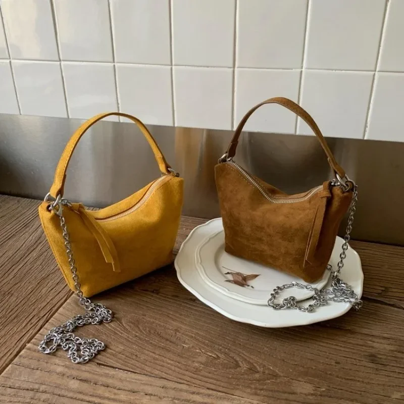 Luxury Vintage Diaper Bags Women's Minimalist Crossbody Bag Elegant Designer Shoulder Bag Chic Leather Large Capacity Tote
Luxury Vintage Diaper Bags Women's Minimalist Crossbody Bag Elegant Designer Shoulder Bag Chic Leather Large Capacity Tote