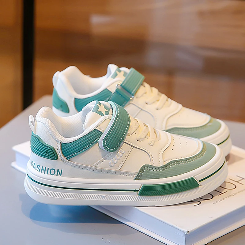 Clean Line Unisex Toddler Running Breathable Mesh Upper Resistant Rubber Toe Boys Girls Kindergarten Casual Walking Trainers
Clean Line Unisex Toddler Running Breathable Mesh Upper Resistant Rubber Toe Boys Girls Kindergarten Casual Walking Trainers