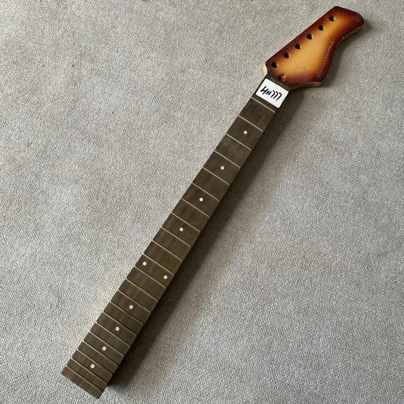 HN777 Korea Dame Electric Guitar Flamed Maple Headstock Maple+Rosewood DIY Replace Guitar Parts with Damages
HN777 Korea Dame Electric Guitar Flamed Maple Headstock Maple+Rosewood DIY Replace Guitar Parts with Damages