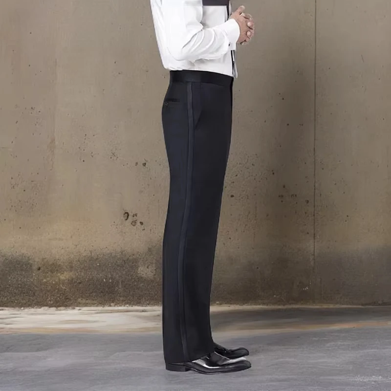 Black Men's Suit Pants with Satin Stripe Straight Long Classic Business Male Business Formal Trousers for Wedding Party
Black Men's Suit Pants with Satin Stripe Straight Long Classic Business Male Business Formal Trousers for Wedding Party