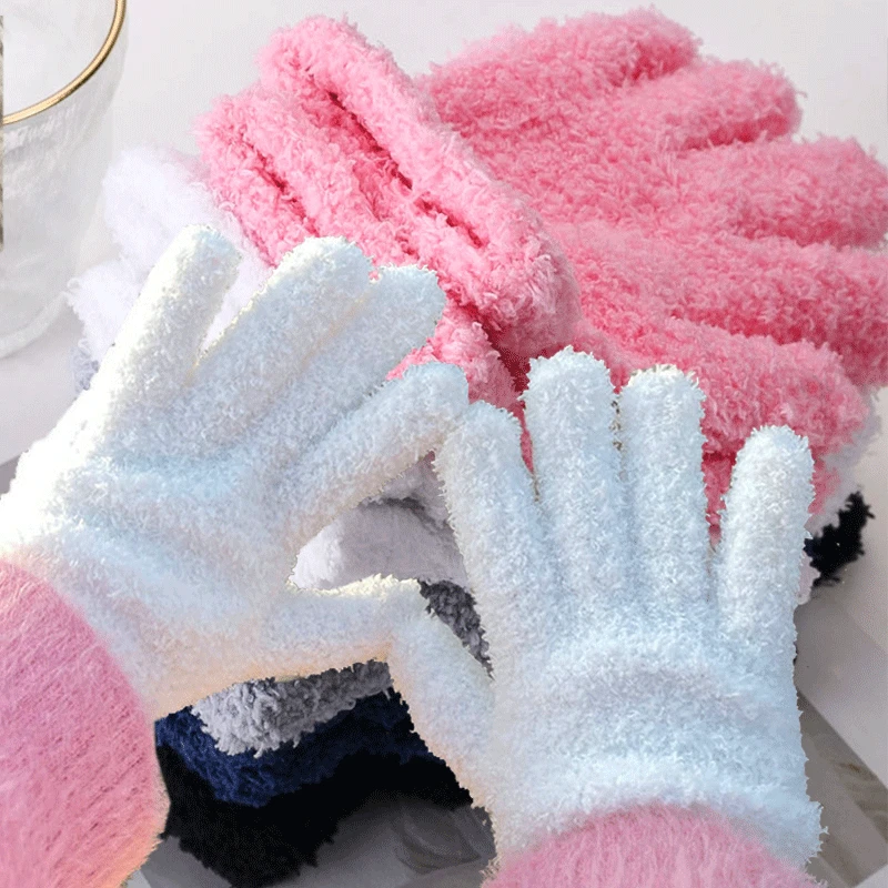 Women Men Coral Velvet Thicken Gloves Winter Keep Warm Plush Furry Full Finger Mittens Soft Elastic Windproof Cycling Gloves
Women Men Coral Velvet Thicken Gloves Winter Keep Warm Plush Furry Full Finger Mittens Soft Elastic Windproof Cycling Gloves