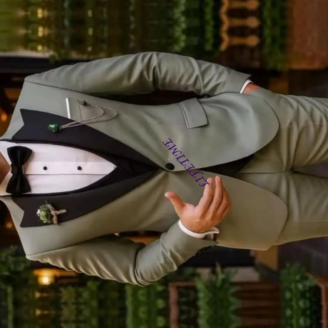 Customized 3 Piece Men's Formal Suit Set - Green And Black Tuxedo with Blazer Vest Pant for Groom Groomsman Wedding Party Prom B
Customized 3 Piece Men's Formal Suit Set - Green And Black Tuxedo with Blazer Vest Pant for Groom Groomsman Wedding Party Prom B