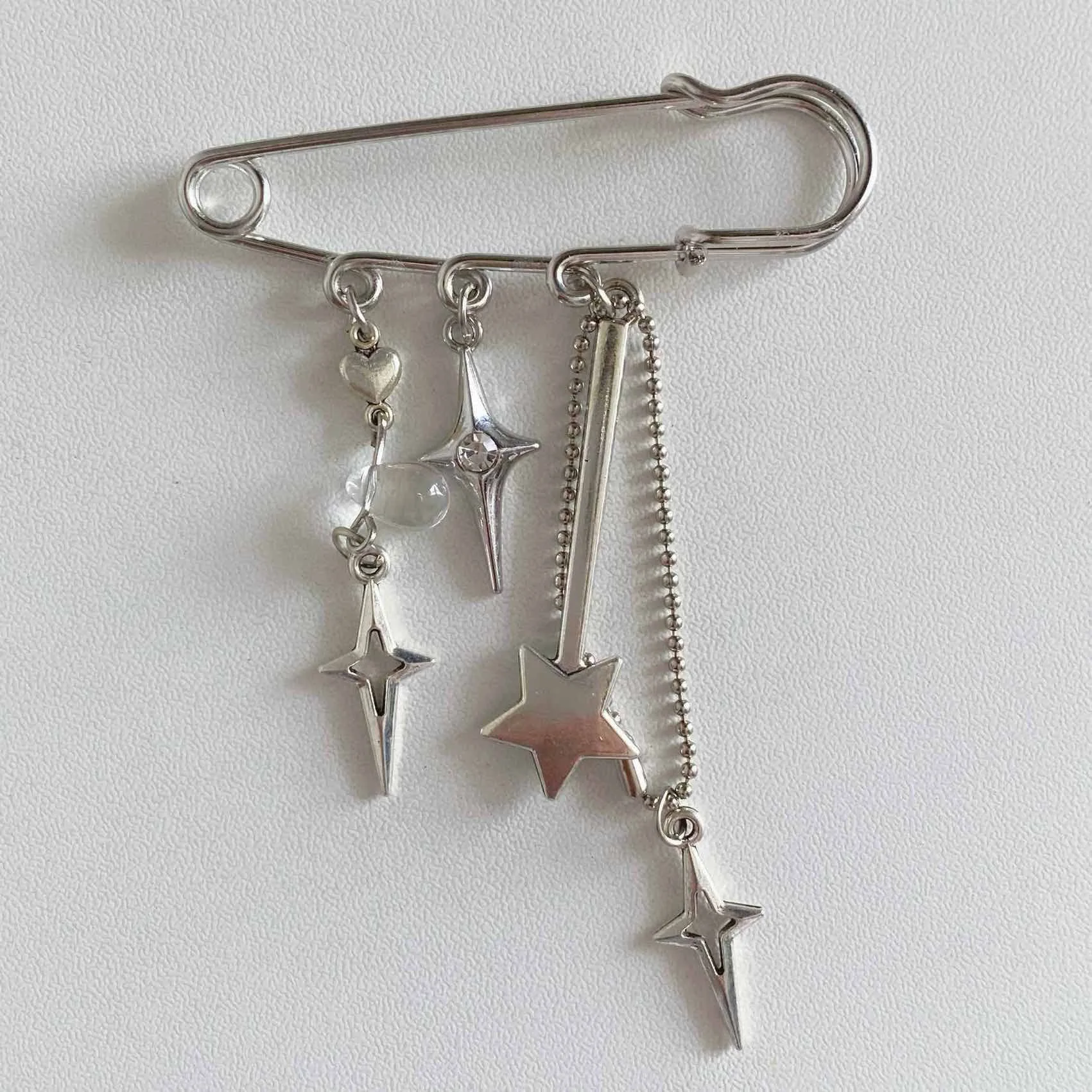 Star Pin ins Korean Blogger Girlfriend Couple Metal Wind Y2K Silver Love Keychain Bag Pendant
Star Pin ins Korean Blogger Girlfriend Couple Metal Wind Y2K Silver Love Keychain Bag Pendant