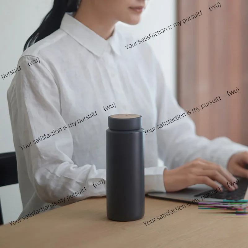 Double-walled stainless steel thermos cup cold insulation autumn and winter Japanese style lightweight water cup log cup lid
Double-walled stainless steel thermos cup cold insulation autumn and winter Japanese style lightweight water cup log cup lid
