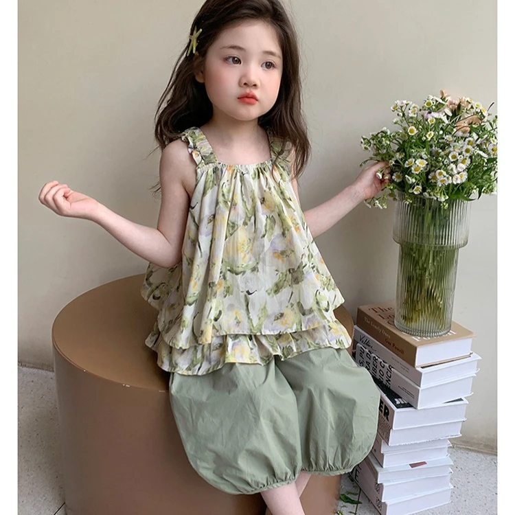 Girls Suit 2026 Spring and Summer New Children's Clothing Girl Baby Faint Dyed Halter Top Casual Seven Minute Pants Two Sets
Girls Suit 2026 Spring and Summer New Children's Clothing Girl Baby Faint Dyed Halter Top Casual Seven Minute Pants Two Sets