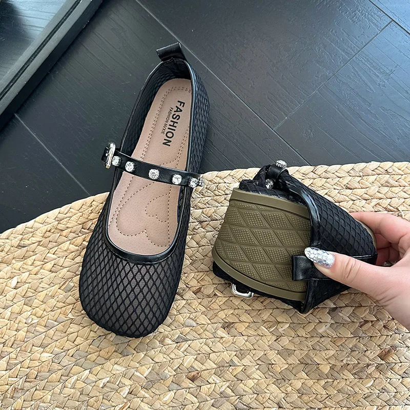 Новинка 2023 года, летние женские сетчатые туфли на плоской подошве с круглым носком, модные повседневные дышащие балетки, женские туфли Мэри Джейн в сеточку
Новинка 2023 года, летние женские сетчатые туфли на плоской подошве с круглым носком, модные повседневные дышащие балетки, женские туфли Мэри Джейн в сеточку