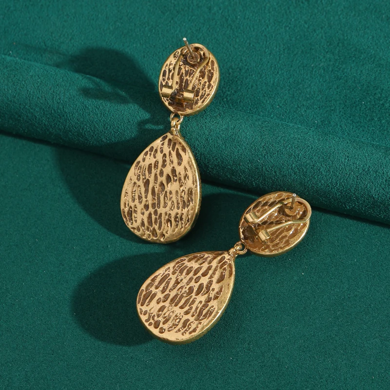 Vintage Black Enamel Drop Earrings Gold Color Rhinestone Jewelry Luxury Designer Charm Retro Antique Accessories 2026 New Trends
Vintage Black Enamel Drop Earrings Gold Color Rhinestone Jewelry Luxury Designer Charm Retro Antique Accessories 2026 New Trends