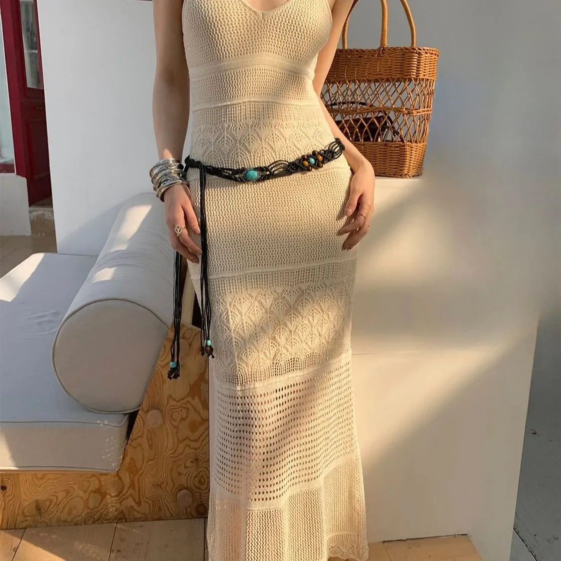 Off-white Design Slim-fit Hollow-out Sleeveless Tank Dress Women's Summer Dress Beach Vacation New Bodycon Maxi Dress Sexy
Off-white Design Slim-fit Hollow-out Sleeveless Tank Dress Women's Summer Dress Beach Vacation New Bodycon Maxi Dress Sexy