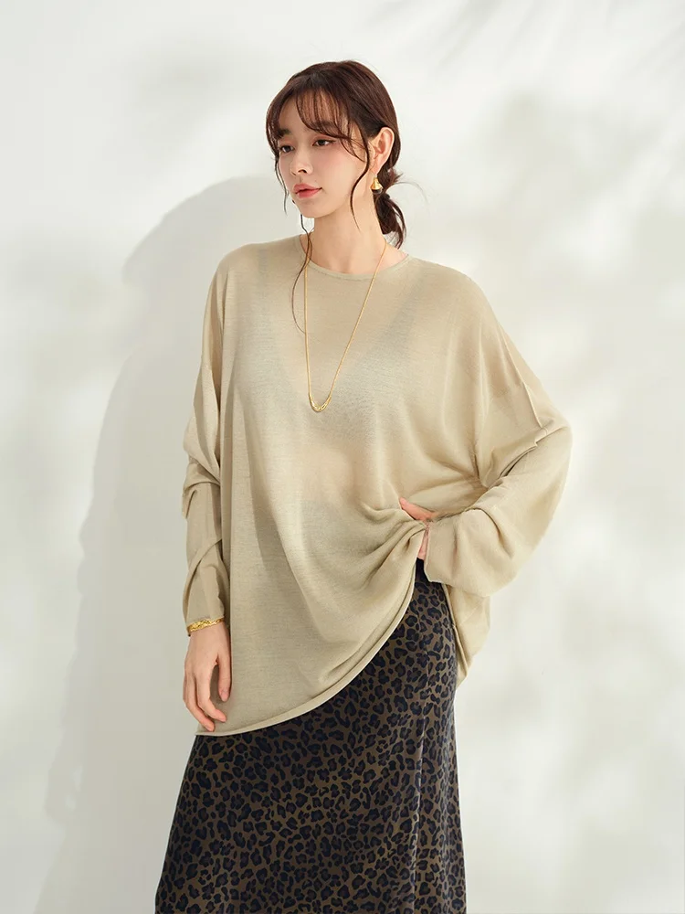 Ultra-Soft Silk Ultra-Thin Lightweight Loose Lazy round Ne T-irt Long Sve Knitted Cover up Women's Top
Ultra-Soft Silk Ultra-Thin Lightweight Loose Lazy round Ne T-irt Long Sve Knitted Cover up Women's Top