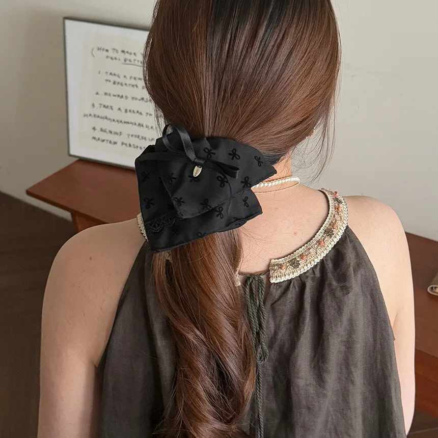 Lace Trim Bow Scrunchie Vintage Hair Tie Sweet Niche High Quality Non Slip Ribbon for Ponytail Bun Home
Lace Trim Bow Scrunchie Vintage Hair Tie Sweet Niche High Quality Non Slip Ribbon for Ponytail Bun Home