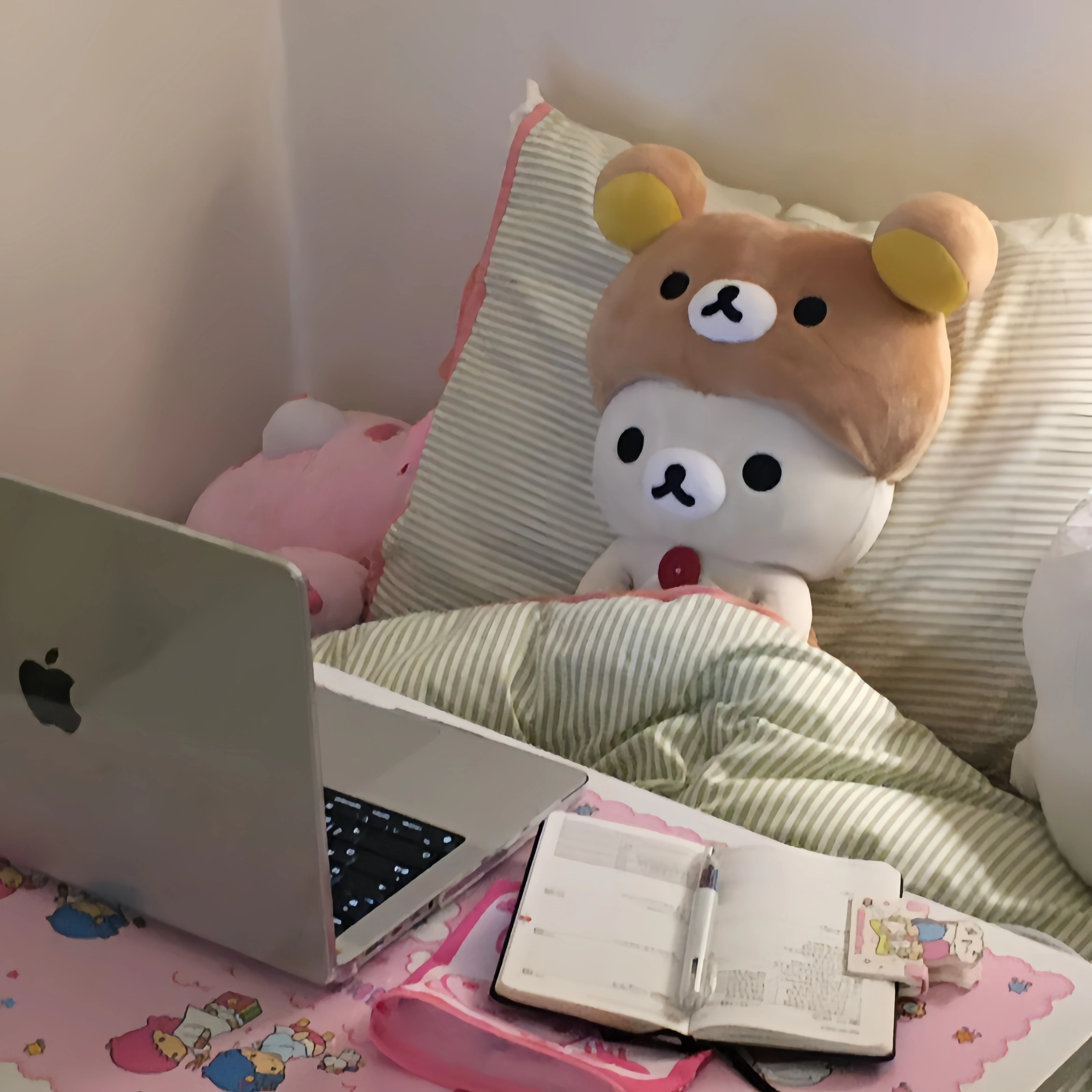 Cos Korilakkuma Cosplay Rilakkuma Plush Toys White Rilakkuma wearing Korilakkuma hat Stuffed Doll Exquisite Bear Peluche Gifts
Cos Korilakkuma Cosplay Rilakkuma Plush Toys White Rilakkuma wearing Korilakkuma hat Stuffed Doll Exquisite Bear Peluche Gifts