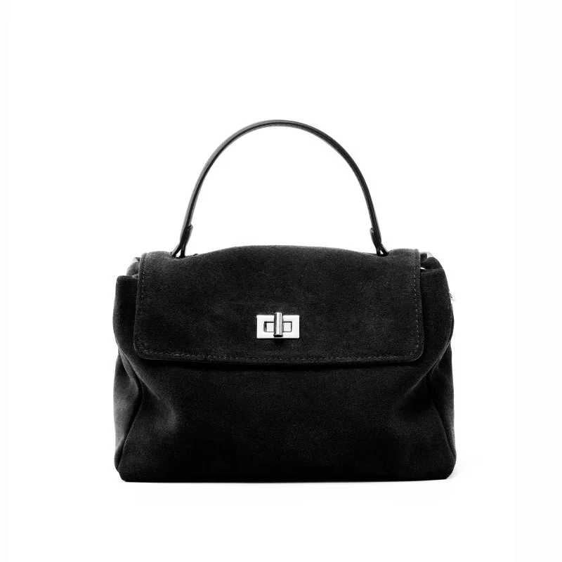 Женская зимняя модная сумка через плечо, высококачественная замшевая кожа, роскошная минималистичная сумка через плечо, трендовая маленькая сумочка 2026 года
Женская зимняя модная сумка через плечо, высококачественная замшевая кожа, роскошная минималистичная сумка через плечо, трендовая маленькая сумочка 2026 года