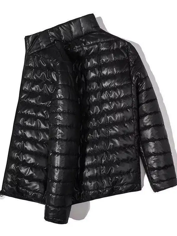 Осень-зима, легкий пуховый хлопковый тюнер, мужской воротник-стойка, большой размер, повседневная молодежная верхняя одежда, модная посадка-стойка
Осень-зима, легкий пуховый хлопковый тюнер, мужской воротник-стойка, большой размер, повседневная молодежная верхняя одежда, модная посадка-стойка