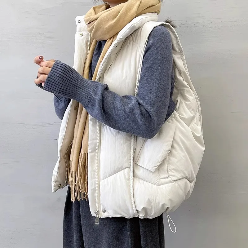 Fashion Slouchy Sleeveless Vest Women Winter Warm And Thic Oversized Short Loose Streetwear Downcoat Casual Outwears
Fashion Slouchy Sleeveless Vest Women Winter Warm And Thic Oversized Short Loose Streetwear Downcoat Casual Outwears