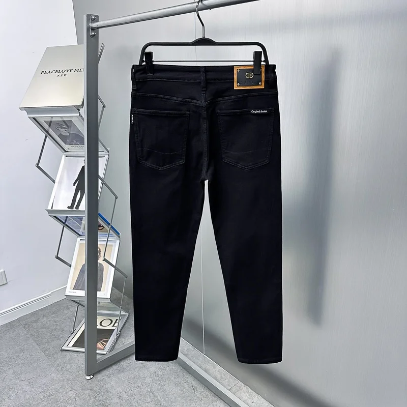 Зимние модные повседневные джинсы из денима с эффектом потертости, молодежные, люксовые, прямого кроя, длинные брюки со средней посадкой, свободный крой, современный стиль
Зимние модные повседневные джинсы из денима с эффектом потертости, молодежные, люксовые, прямого кроя, длинные брюки со средней посадкой, свободный крой, современный стиль