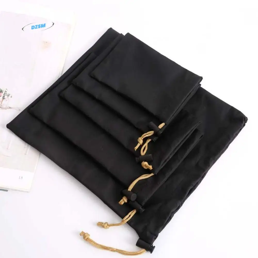PU Leather Phone Storage bag with Draw String Large Capacity Power Bank Case Soft Black Headphone Case Pouch Cell Phone Pouch
PU Leather Phone Storage bag with Draw String Large Capacity Power Bank Case Soft Black Headphone Case Pouch Cell Phone Pouch