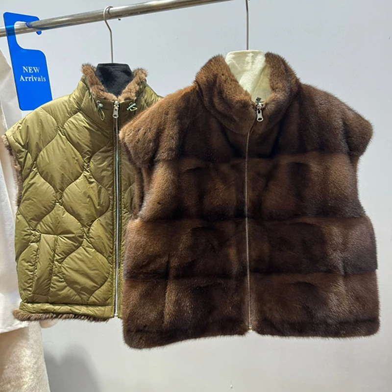 Винтажный меховой жилет из норки для женщин, зимний модный укороченный пуховик, жилетка, кофейного цвета, универсальный, приталенный, без рукавов, меховая шуба двусторонняя
Винтажный меховой жилет из норки для женщин, зимний модный укороченный пуховик, жилетка, кофейного цвета, универсальный, приталенный, без рукавов, меховая шуба двусторонняя