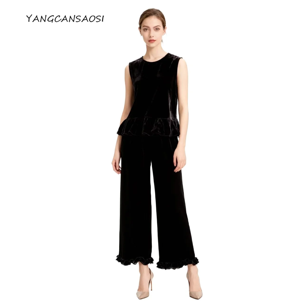 Women's Fashion Autumn New Collection 30% Natural Mulberry Silk Velvet Round Neck Black Tank Top T-shirt Loose Wide Leg Pants
Women's Fashion Autumn New Collection 30% Natural Mulberry Silk Velvet Round Neck Black Tank Top T-shirt Loose Wide Leg Pants