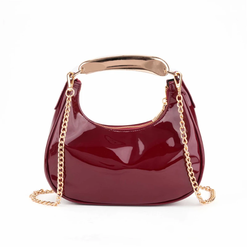 Retro Red Patent Leather Shoulder Bag Women's Metal-handled Handbag Designer Crescent-shaped Bag New Stylish Chain Crossbody Bag
Retro Red Patent Leather Shoulder Bag Women's Metal-handled Handbag Designer Crescent-shaped Bag New Stylish Chain Crossbody Bag