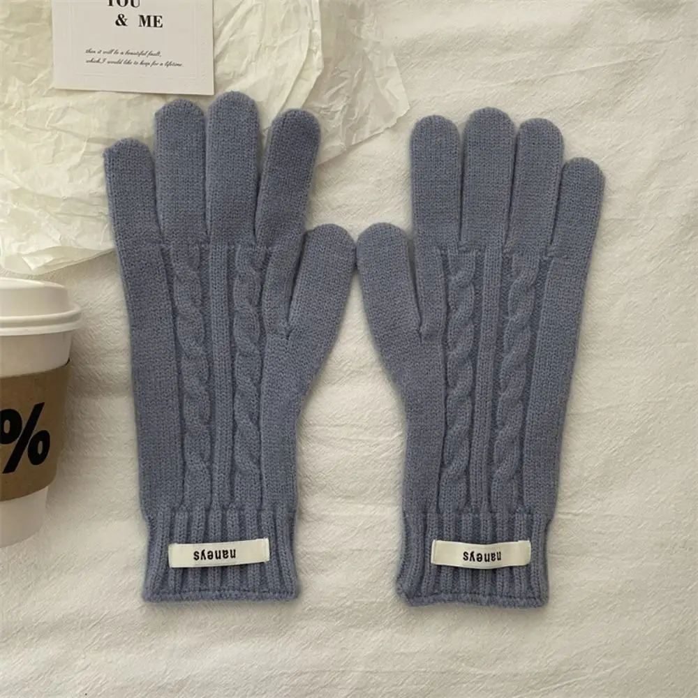 Fashion Y2k Lady Finger Gloves Warm Touchscreen Korean Knitted Gloves Cold-proof Windproof Solid Color Gloves Autumn
Fashion Y2k Lady Finger Gloves Warm Touchscreen Korean Knitted Gloves Cold-proof Windproof Solid Color Gloves Autumn