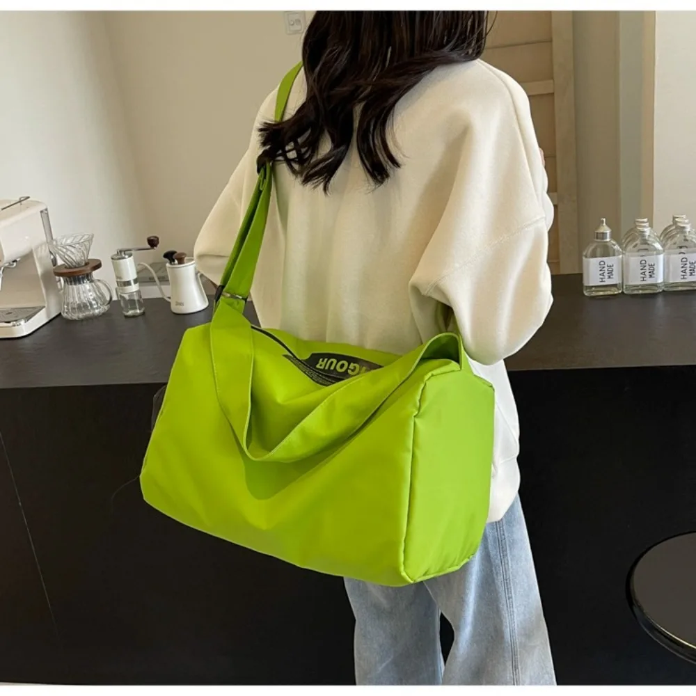 Dry Wet Separated Travel Shoulder Bag Crossbody Large Capacity Sports Fitness Handbag Waterproof Shoe Compartment
Dry Wet Separated Travel Shoulder Bag Crossbody Large Capacity Sports Fitness Handbag Waterproof Shoe Compartment