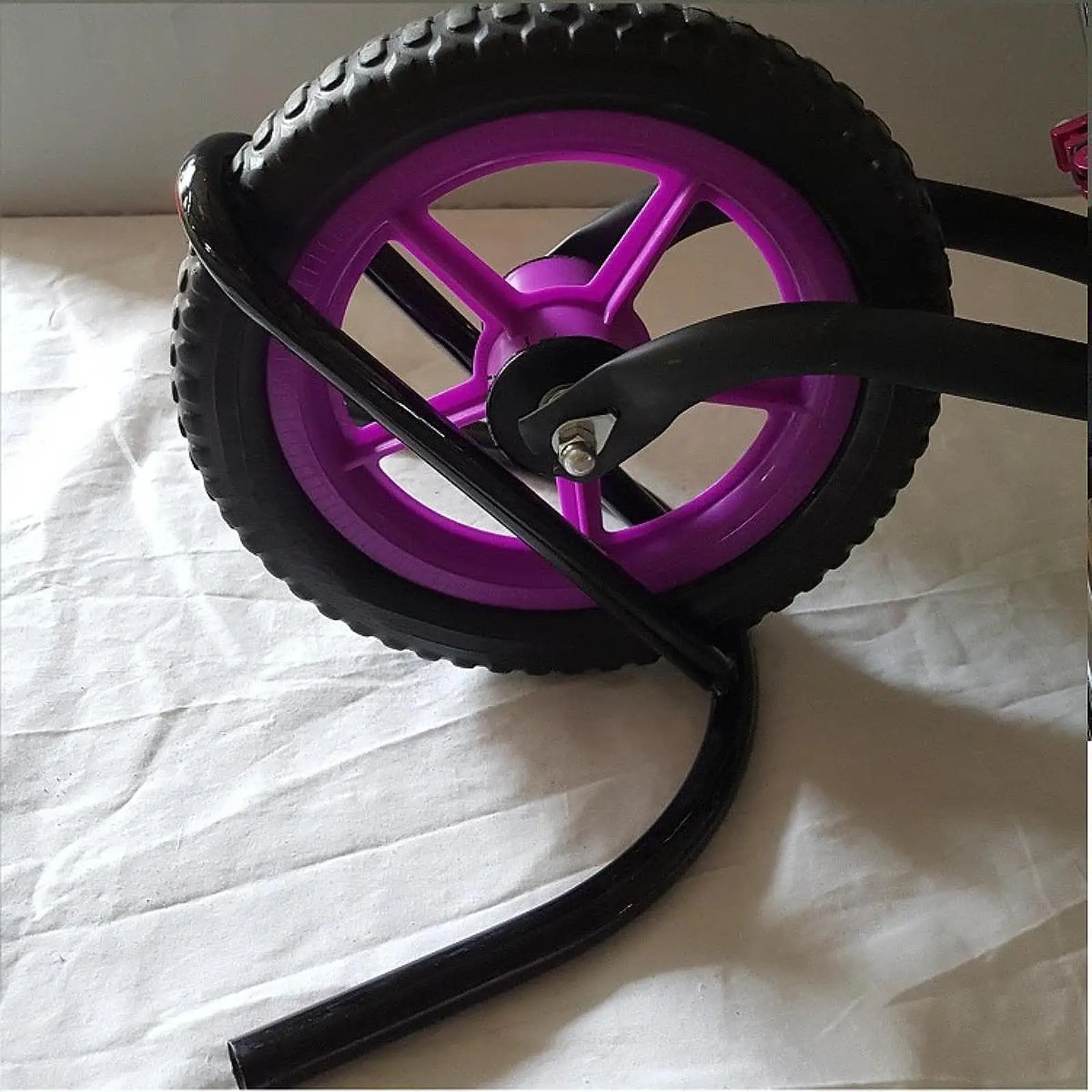 Children's Balance Car Parking Rack Boys and Girls Fixture Portable Easy Installation Bike Floor Parking Stand Bicycle Stand
Children's Balance Car Parking Rack Boys and Girls Fixture Portable Easy Installation Bike Floor Parking Stand Bicycle Stand