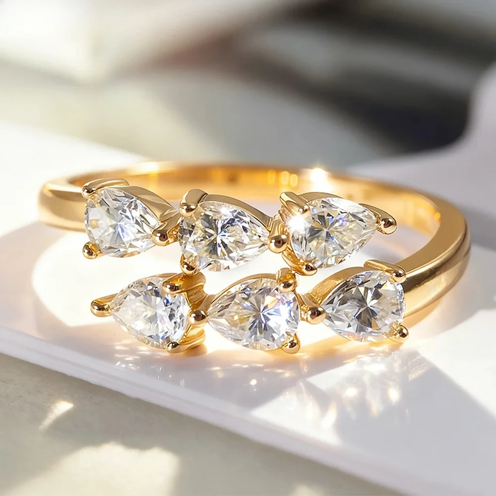 3*4MM Pear Cut Moissanite Tail Rings For Women 100% S925 Silver Plated 18K Gold Lab Diamond Waterdrop Wedding Band Gifts
3*4MM Pear Cut Moissanite Tail Rings For Women 100% S925 Silver Plated 18K Gold Lab Diamond Waterdrop Wedding Band Gifts