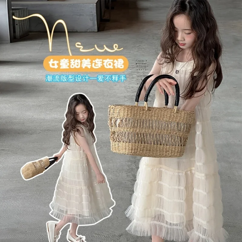 Girls' Summer Dress2026New stylish sleeveless vest dress for children, girls' mesh solid color princess long dress
Girls' Summer Dress2026New stylish sleeveless vest dress for children, girls' mesh solid color princess long dress
