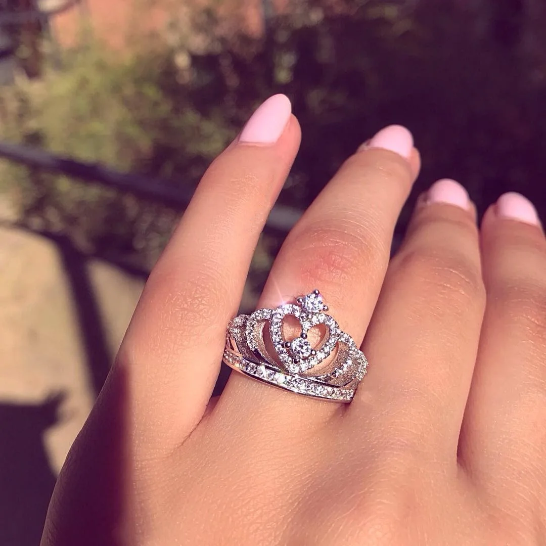 Milangirl Luxury Crown Zirconia Zircon Ring Women's Wedding Party Crystal Ring Jewelry wedding rings for womenMilangirl Luxury C
Milangirl Luxury Crown Zirconia Zircon Ring Women's Wedding Party Crystal Ring Jewelry wedding rings for womenMilangirl Luxury C