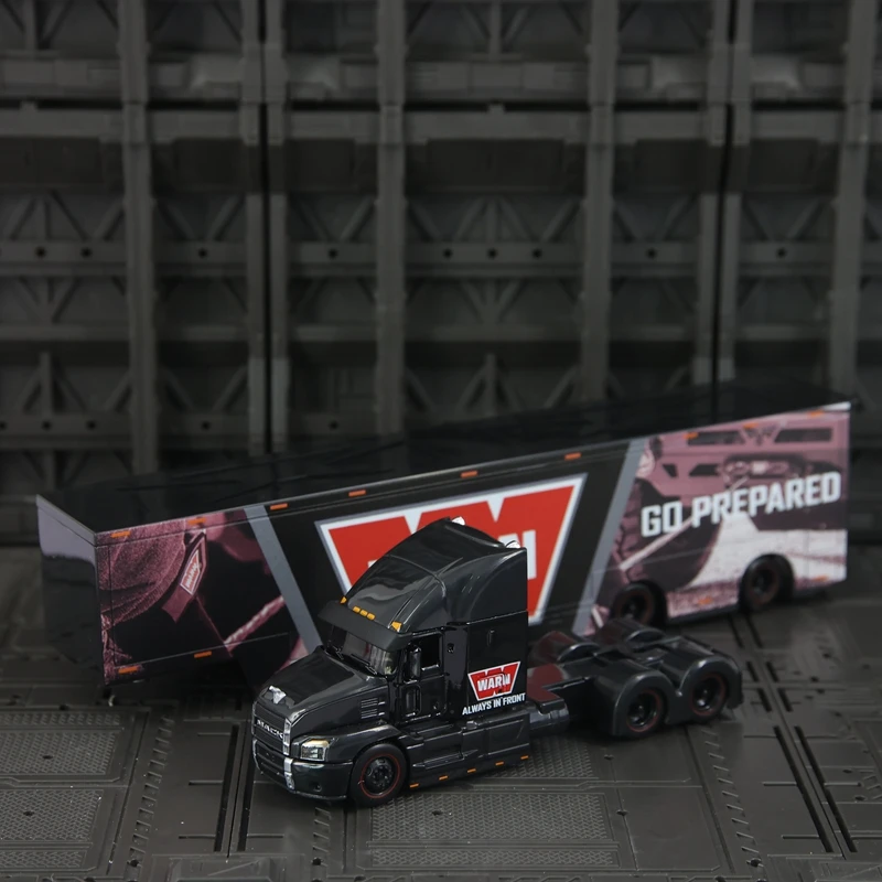 Maisto 1:64 Simulation Mack Anthem Heavy Truck with Container Warning Alloy Car Model Decoration Container Transport Vehicle
Maisto 1:64 Simulation Mack Anthem Heavy Truck with Container Warning Alloy Car Model Decoration Container Transport Vehicle
